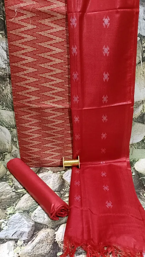 Exquisite Katan Silk Suit Piece – Timeless Elegance in Pure Silk Weave